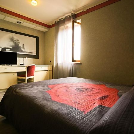 קאמפלו סול קליטונו Hotel Benedetti מראה חיצוני תמונה