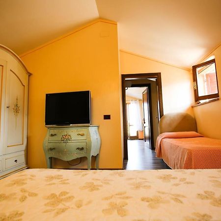 קאמפלו סול קליטונו Hotel Benedetti מראה חיצוני תמונה