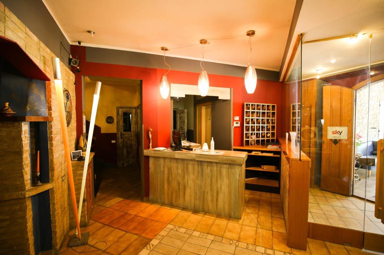 קאמפלו סול קליטונו Hotel Benedetti מראה חיצוני תמונה