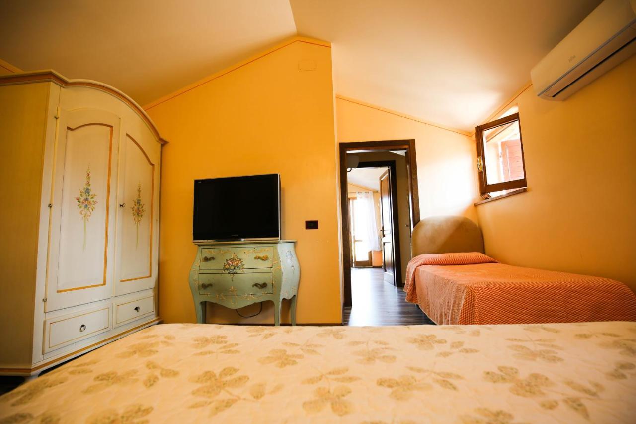 קאמפלו סול קליטונו Hotel Benedetti מראה חיצוני תמונה